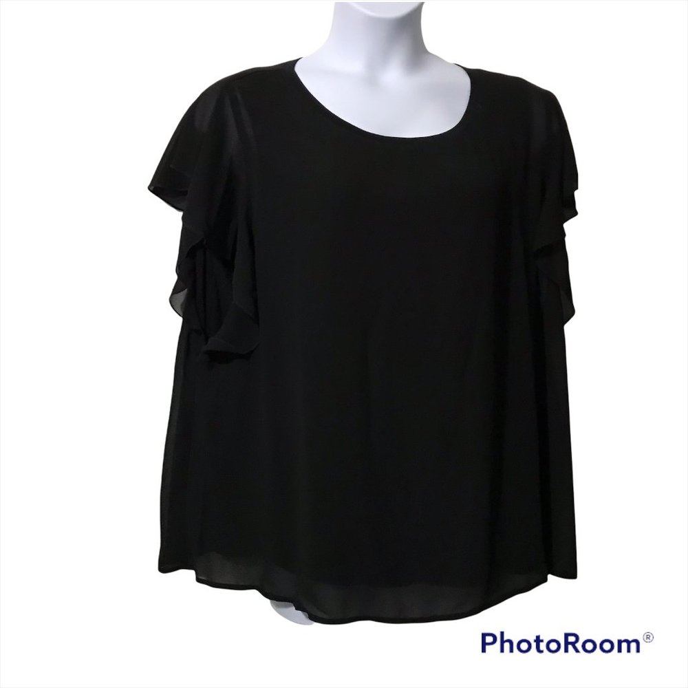 3X Flowy Flutter Top